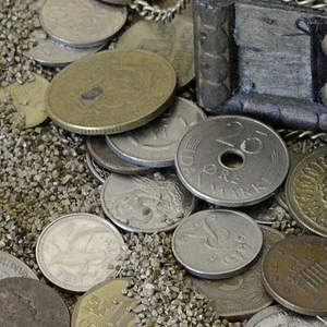 Monete, banconote e lingotti